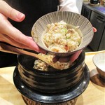 おおたに - 御飯物：鯛と松茸の炊き込み御飯　車麩とみょうがの赤出汁。　　　　　2019.10.29