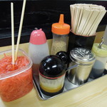 長浜ナンバーワン - 卓上のいろいろ