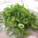 長浜ナンバーワン - デフォルトでもネギが多めでした(*^^)v