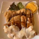 ライラック - チキンカツとチキン南蛮定食。