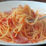 イタリアンダイニング Satoru - トマトソースのパスタです