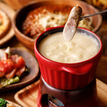 お肉とチーズのお店 Cheese Cheese Cafe 新宿東口店