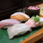 葵 - にぎり５貫