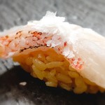 Sushi Okada - 食べロガーならこの白いの分かりますよね？(笑)