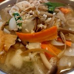 栄夏 - 塩糀ちゃんこ鍋のアップ