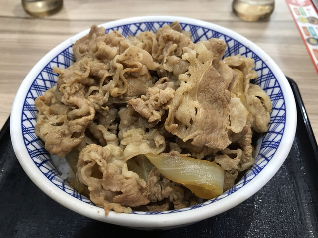 Yoshinoya Chukan Higashiosaka Wakae Ten photo 4