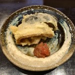 天婦羅 みやしろ - 秋刀魚の紫蘇揚げ梅山椒で