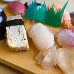 亀鶴寿司 - にぎりランチ