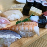 亀鶴寿司 - にぎりランチ