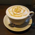 a.cafe - ヘーゼルナッツラテ