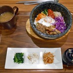 コッテジ - 石焼ＣＳＢ 夜セット（スープはサービス）