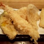 蕎麦・天ぷら 権八 - 天ぷらそばの天ぷら