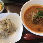 中国・四川料理 龍宮城 - 麺セット（坦々麵・ライス→チャハン)