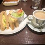 Cafe Miyama 新宿南口駅前店 - 