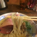 麺屋 Somie's - 平打ち極太もち麦麺