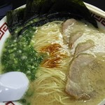 双喜紋 - ラーメン（６００円）海苔追加 （５０円）