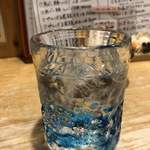Okinawa Ryouri Haisai Ojisan - 琉球ガラスで泡盛を