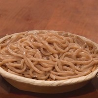 自家製粉石臼挽きうどん 青空blue 本店 - 自家製粗挽きざるうどん（大盛り）
