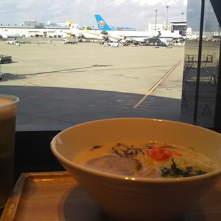成田空港駅でおすすめの美味しいラーメンをご紹介 食べログ 成田空港駅でおすすめの美味しいラーメンをご紹介 食べログ