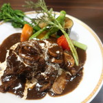 ユニヴェール エス - ビーフシチュー 2019.11月