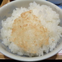 銀座米料亭 八代目儀兵衛 - 美味しいごはんおこげが上に