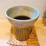 Taifuu Kajitsu - 北川半兵衛商店さんのほうじ茶。サービスです(bﾟv`*)
