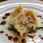 Cucina Italiana e Gastronomia CICCIO - 鴨とフォアグラを詰めたトルティッリ
