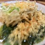 そばの神田 東一屋 - ええい面倒だ、一味も七味もブチまけろ！  #BCMKR! 
      躍動感溢れる