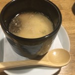 杜の隠れ家 甚家 - お通しの蟹茶碗蒸し300円です