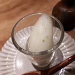 炭火割烹 白坂 - ライムシャーベット　日本酒