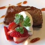 イルモンドピッコロ - 「ランチコース（2000円）」のデザート（ボネ）