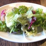 イルモンドピッコロ - ランチすべてに付くサラダ