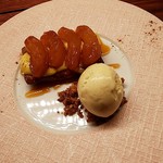 ガリネット - 紅玉アップルパイとバニラアイス