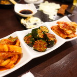 大阪 もつ鍋 PLay - キムチ盛り合わせ