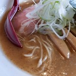 栗林 - 鶏そば（醤油・アップ）