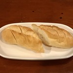 パブリックハウス ブラボー! - ミニバゲット（200円）