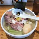 中華そば 満鶏軒 - 料理写真: