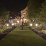 RuzeVilla - 夕食を終えて帰ってきた時の景色