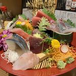魚肴酒場 よし乃 - 刺身盛合せ2人前 ¥1,980- (税抜)
