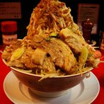 千里眼 - ニンニクザンマイコレデモカ(大)(麺マシ、ヤサイマシマシ、ニンニク、アブラ、カラメ)