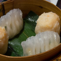 萬珍樓 本店 - 海老シュウマイ、ニラ餃子