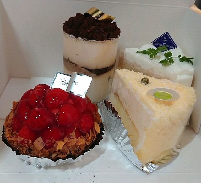 Petite Fontaine プティ フォンティーヌ 足利市 ケーキ 食べログ