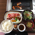 焼肉GEN - 国産牛カルビランチ ¥1,250- 税込¥1.419-