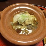 美山荘 - 夕食（摘草料理）：きのこ鍋