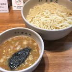 麺屋吉左右 - 大盛りつけ麵(麵450g)