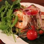 オリエンタルキッチン LAUT