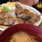 山王夢食堂 - 生姜焼き定食　4枚