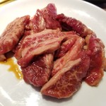 Kokusangyuu Yakiniku Kuidon - 追加のハラミ肉