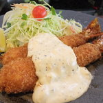 Yada katsu - 名物！海老フライ定食！名古屋でもこの海老は数店舗しか仕入れられない貴重な海老です！！