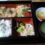 銭形 - みそかつ御膳 650円